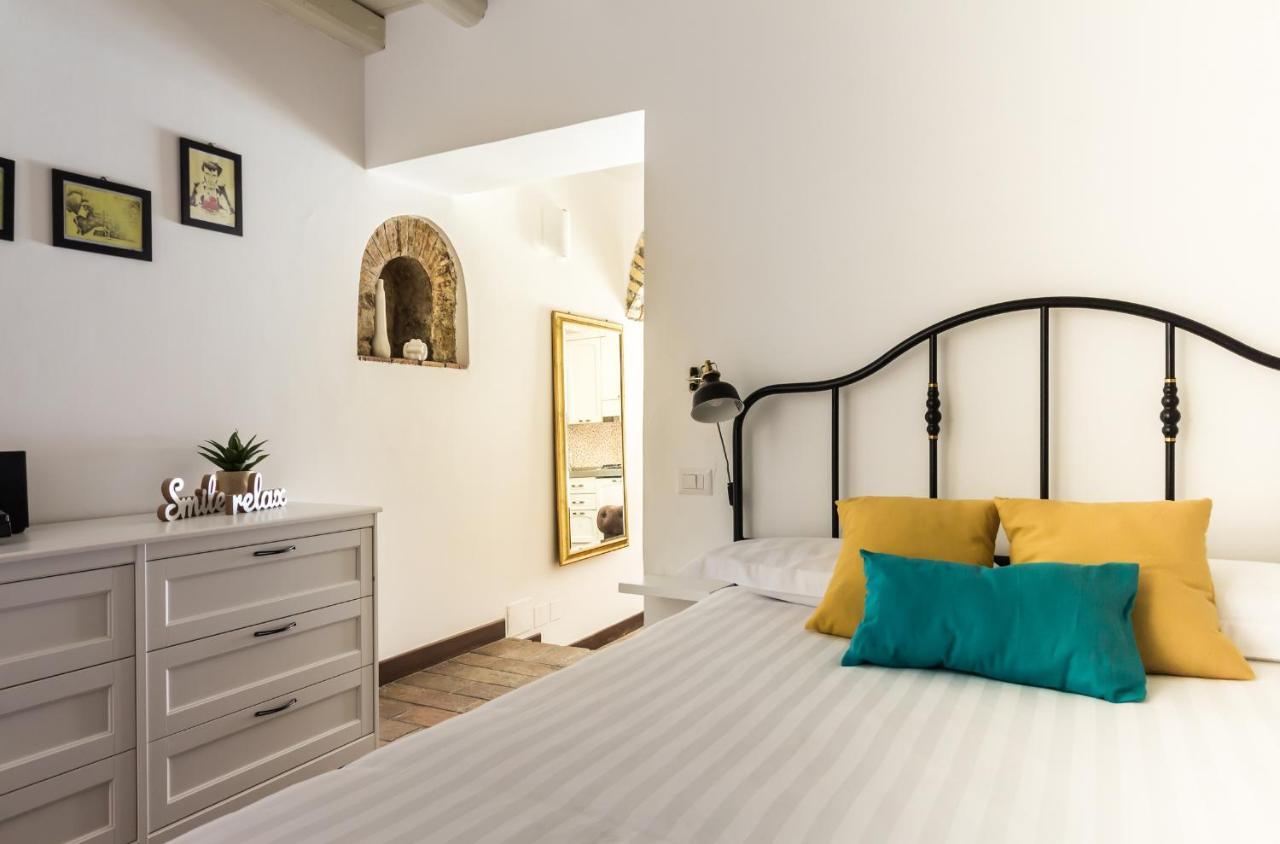 VII Coorte A Trastevere Рим Экстерьер фото